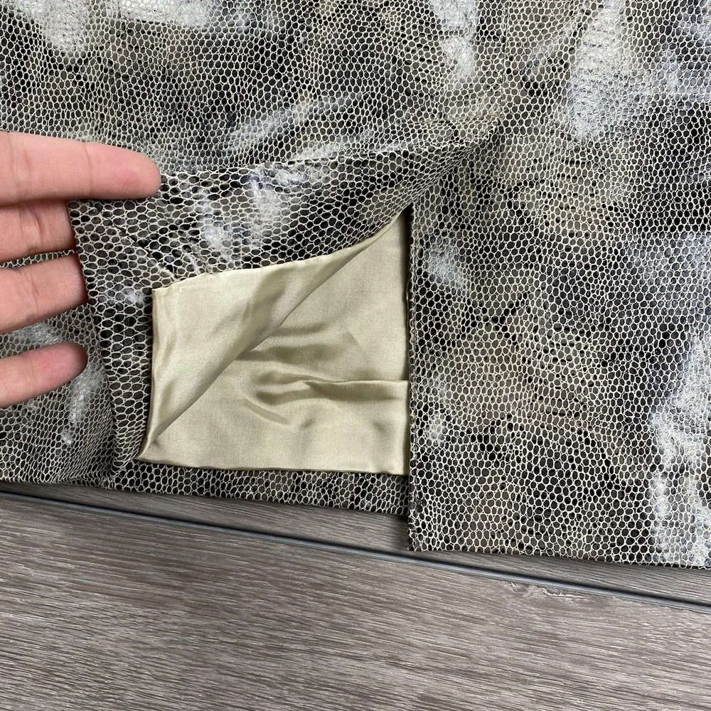 Vintage Gianni Women's Leather Knee‎ Length Skirt Snakeskin Gray Large- Read